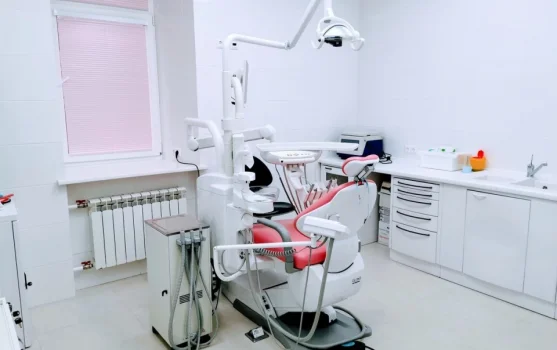 Стоматологическая клиника ЛаодикаДент фотография 1