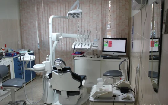 Стоматологическая клиника Улыбайся! фотография 1