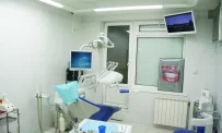 Центр дентальной имплантации и протезирования DentoClinic на Ореховом бульваре фотография 8
