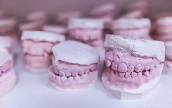 Центр семейной стоматологии Dental Implant фотография 1