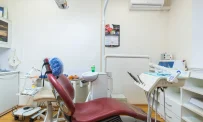 Стоматологическая клиника доктора Разуменко  на Краснобогатырской улице фотография 11