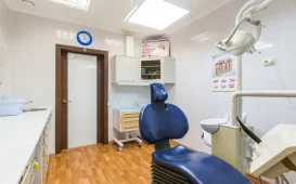 Стоматологическая клиника доктора Разуменко  на Краснобогатырской улице фотография 3