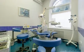 Стоматология Зуб.ру в Факультетском переулке фотография 3