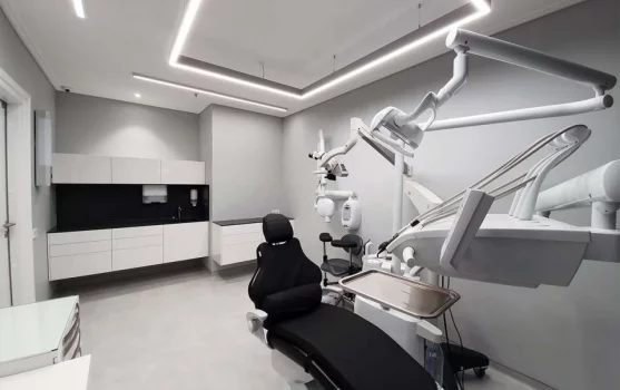 Стоматологическая клиника Manashirov dental clinic фотография 1