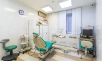 Стоматологическая клиника Дента-Эль на улице Черняховского фотография 15